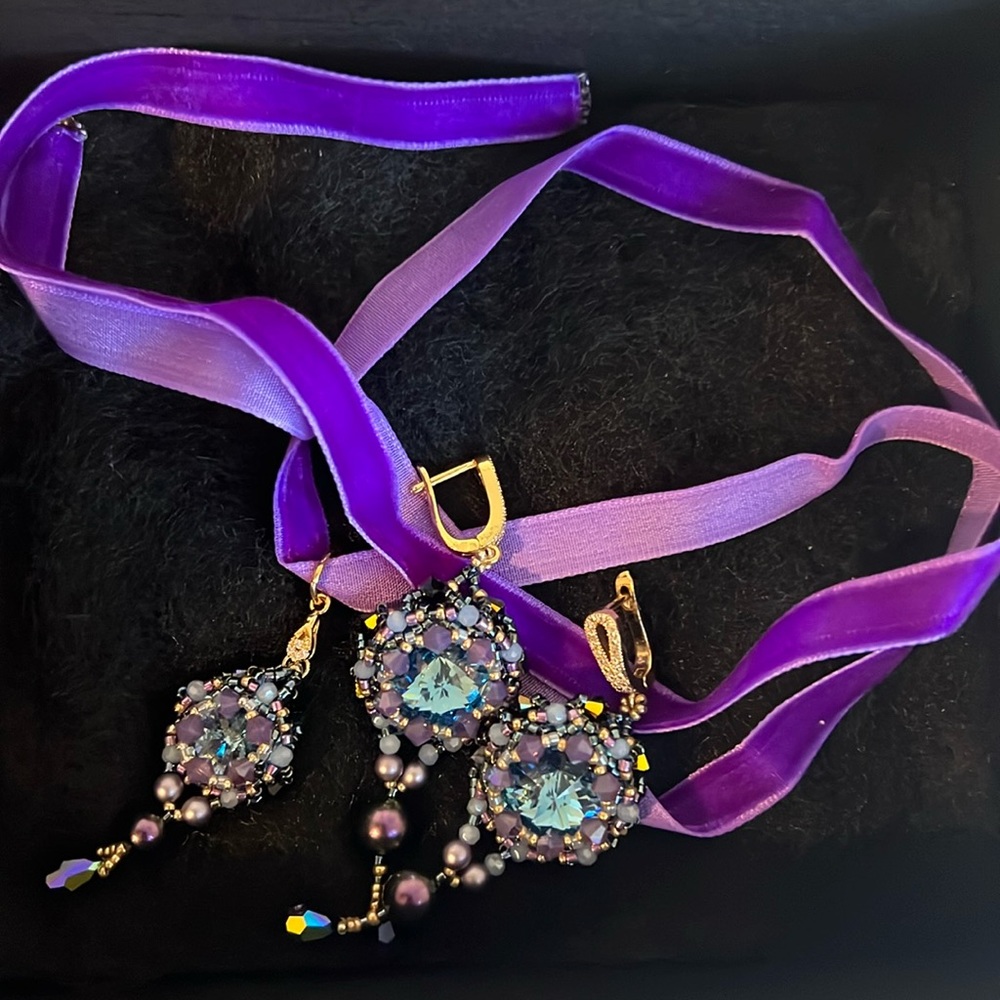 earring necklace